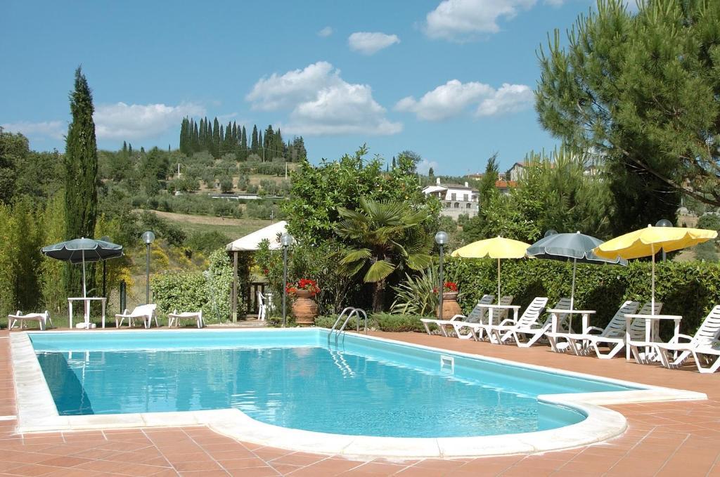 Hotel Le Rocce Magione Exterior foto